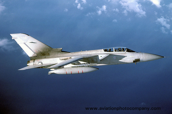 RAF Panavia Tornado F.3 ZE254/UD (2004)
