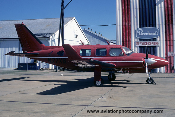Piper PA-31-310 Navajo N77XB (1986)
