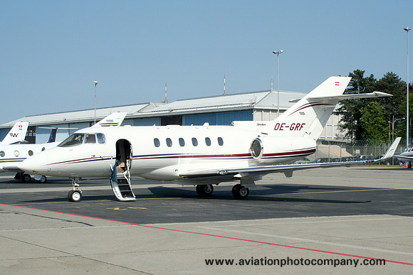 Global Jet Austria Hawker 850XP OE-GRF at Geneva (2007)