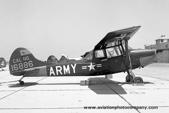 US Army California ArNG 140th Aviation Company Cessna O-1A Bird Dog 51-16886 (1966)
