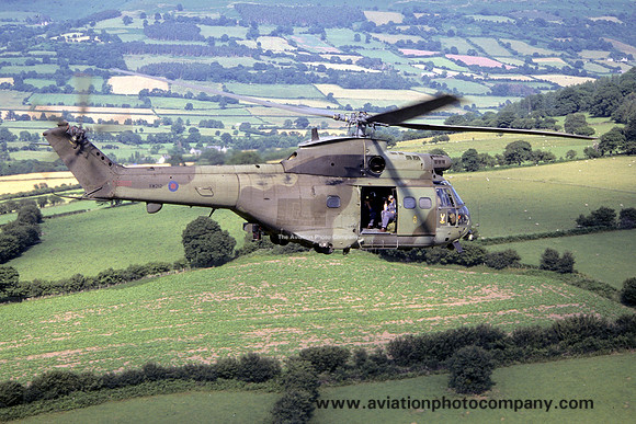RAF 33 Squadron Westland Puma HC.1 XW212 (1997)