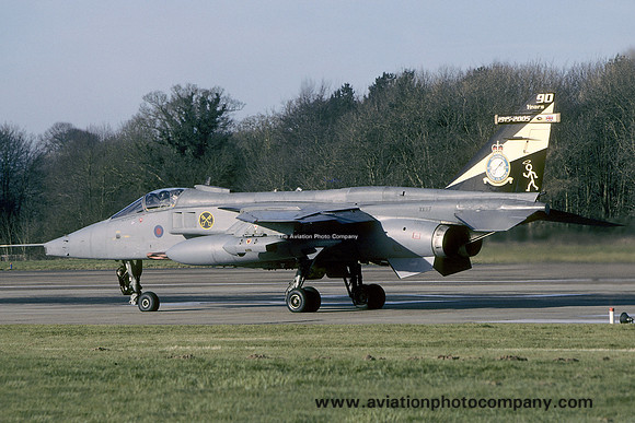 RAF 16 Squadron Sepecat Jaguar GR.3 XX117 at RAF Coltishall (2005)