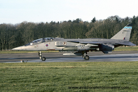 RAF 6 Squadron Sepecat Jaguar T.4 XX845/ET at RAF Coltishall (2004)