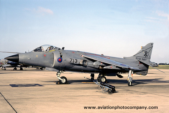 Royal Navy 899 Squadron Hawker Siddeley Sea Harrier FRS.1 XZ492/N713 (1989)
