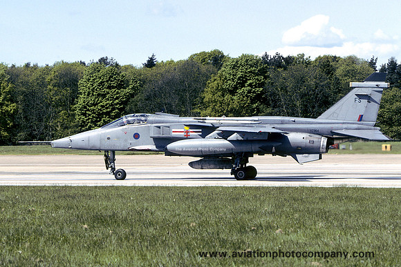 RAF 41 Squadron Sepecat Jagaur GR.3 XZ364/FS at RAF Coltishall (2005)