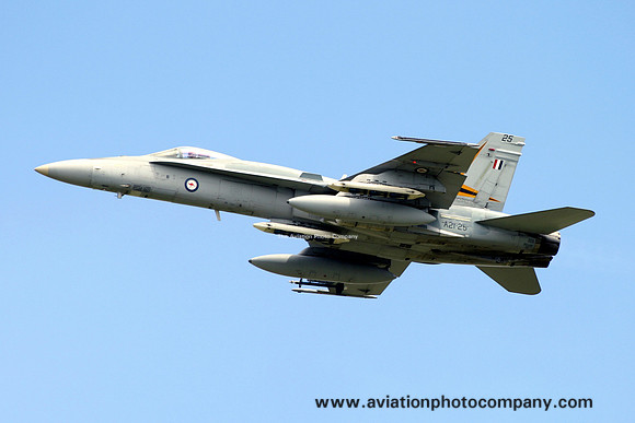 RAAF 2 OCU McDonnell Douglas F/A-18A Hornet A21-25 (2007)