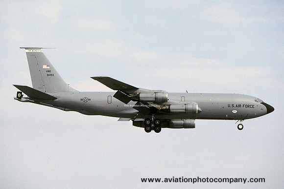 USAF Maine ANG 132 ARS Boeing KC-135E Stratotanker 59-1493 (2005)
