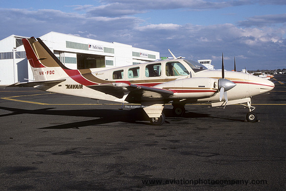 Navair Beech 58 Baron VH-FDC (1986)