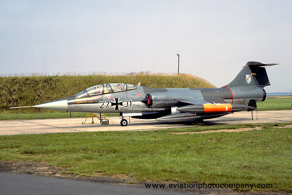 German Air Force JBG31 Lockheed TF-104G Starfighter 27+31 (1979)