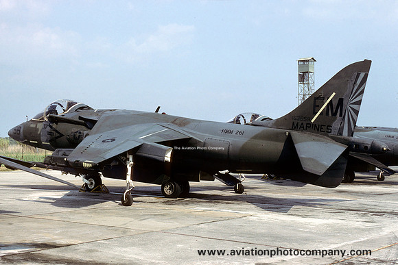 US Marines HMM-261 McDonnell Douglas AV-8B Harrier 163659/EM-56 (1990)