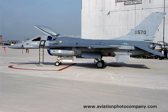 USAF Michigan ANG 171 FIS General Dynamics F-16A Fighting Falcon 80-0570 (1990)
