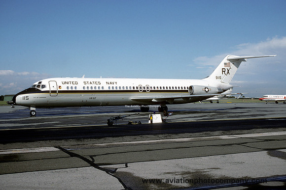US Navy VR-57 Douglas C-8B 159115/RX (1988)