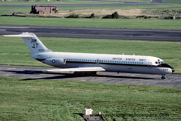 US Navy VR-52 Douglas C-9B Skytrain 163037/JT at Prestwick (1988)