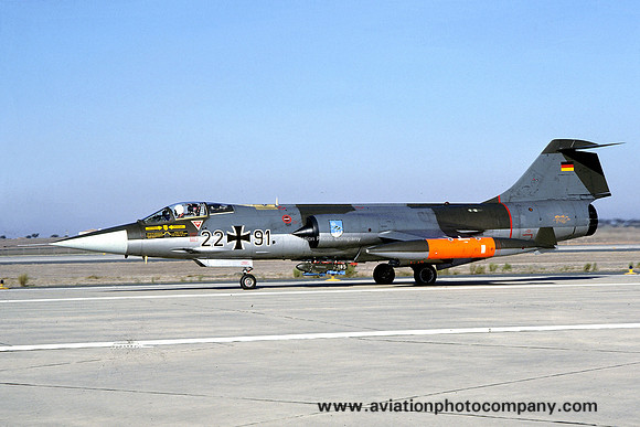 German Air Force JBG34 Lockheed F-104G Starfighter 22+91 (1984)