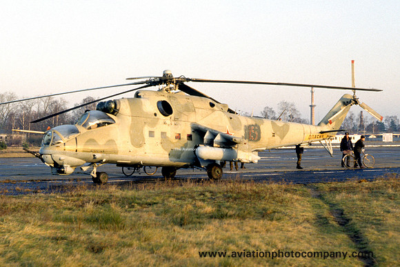 Russian Air Force 172 HR Mil Mi-24V Hind 15 (1992)
