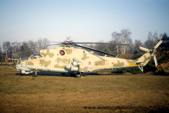 Russian Air Force Mil Mi-24V Hind 39 (1992)