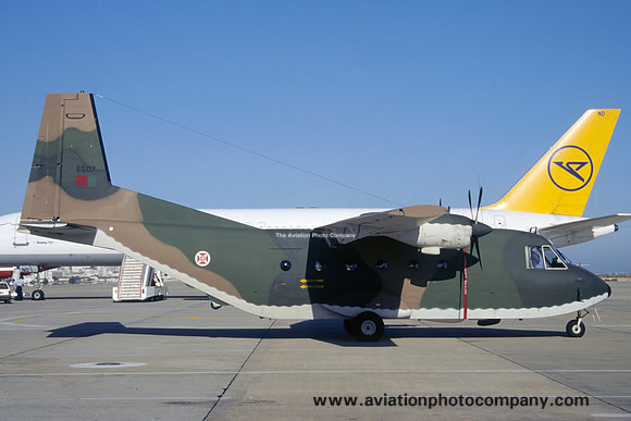 Portuguese Air Force CASA C.212-100 6507 (1993)