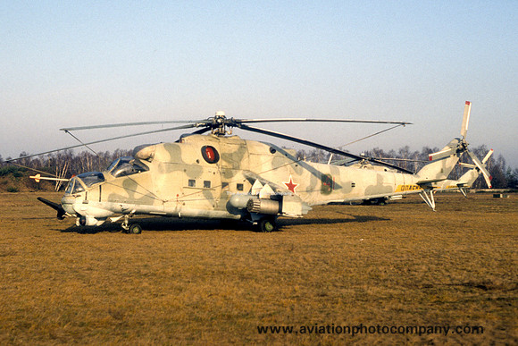 Russian Air Force Mil Mi-24V Hind 41 (1992)