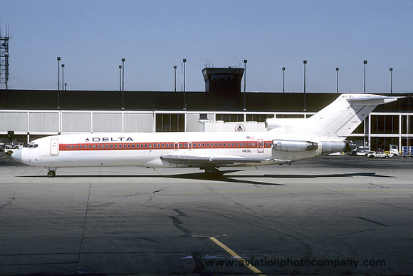 Delta Airlines Boeing 727-2Q8 N831L (1987)
