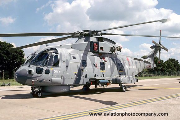 Royal Navy 814 Squadron Westland Merlin HM.1 ZH860/269 at RIAT Fairford (2005)