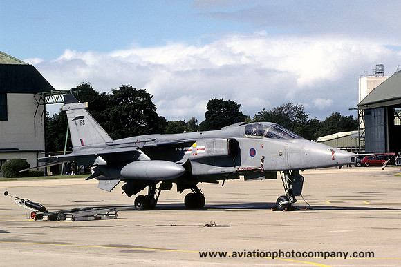RAF 41 Squadron Sepecat Jaguar GR.3 XZ364/FS (2005)