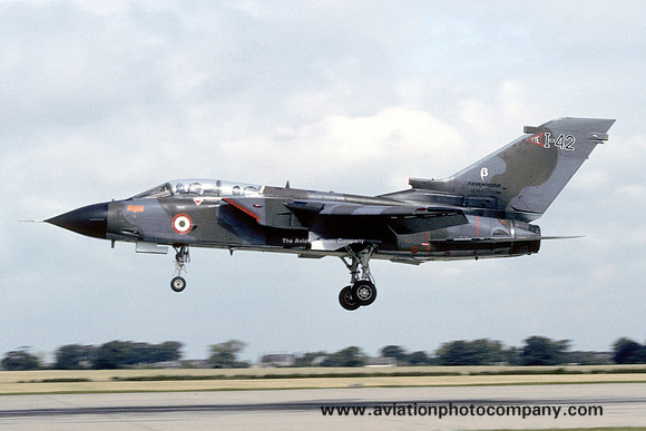 Italian Air Force TTTE Panavia Tornado MM55000/I-42 (1993)