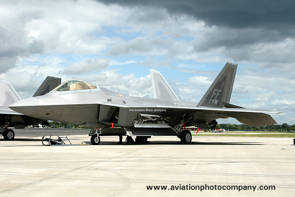 USAF 1 FW Lockheed F-22A Raptor 05-4101/FF at RIAT Fairford (2008)