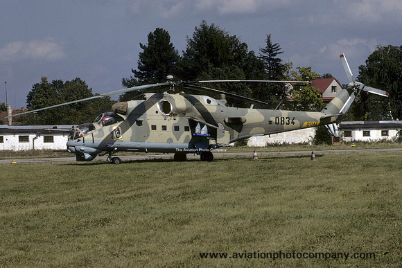 Czech Air Force 11 VRP Mil Mi-24V Hind 0834 (1993)