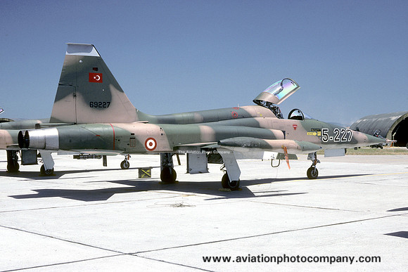 Turkish Air Force 5 Aju Northrop F-5A Freedom Fighter 69227/5-227 (1993)