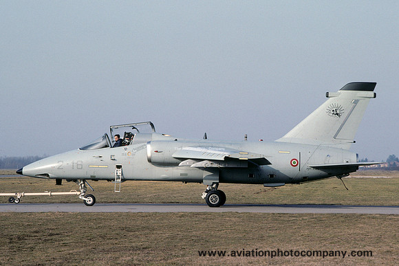 Italian Air Force 2 Stormo Aeritalia AMX MM7145/2-16 (1992)