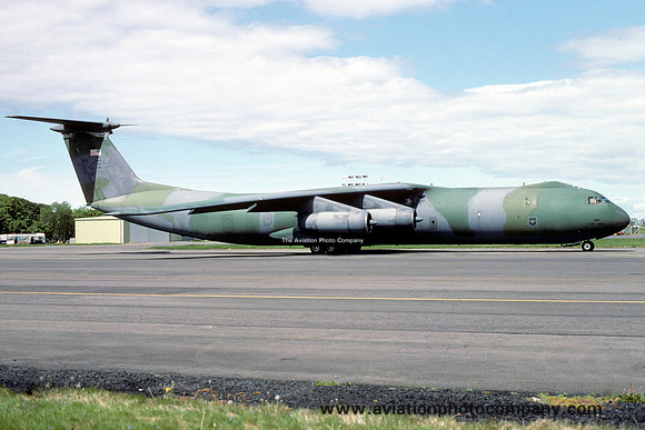 USAF 60 MAW Lockheed C-141B Starlifter 64-0651 (1991)