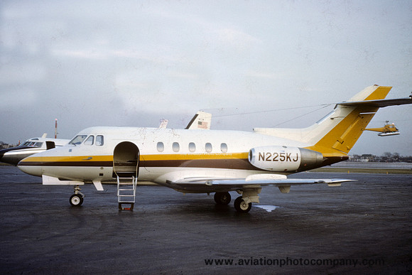 Hawker Siddeley HS125-1A N225KJ (1967)