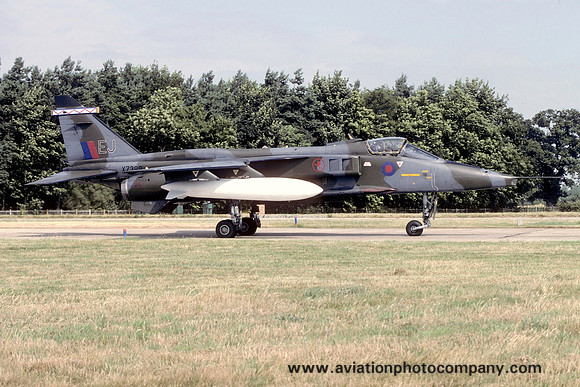 RAF 6 Squadron Sepecat Jaguar GR.1 XZ399/EJ (1994)