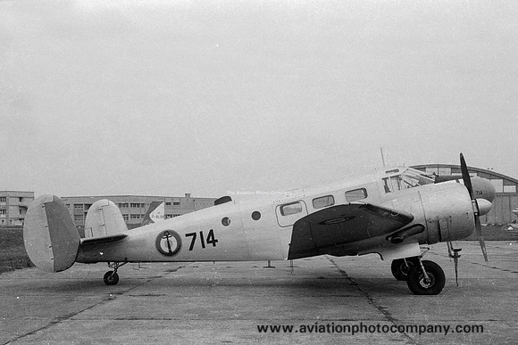 French Navy Beech UC-45J 134714