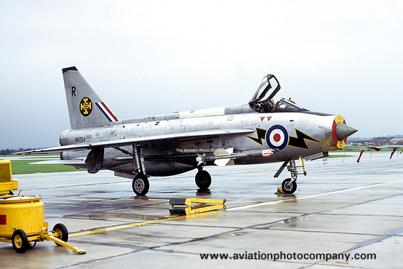 RAF 111 Squadron English Electric Lightning F.3 XP754/R (1974)