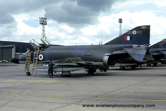 RAF 228 OCU 64 Squadron McDonnell F-4M Phantom FGR.2 XT903 (1973)