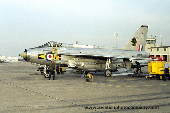 RAF 11 Squadron English Electric Lightning F.6 XR765/C (1973)
