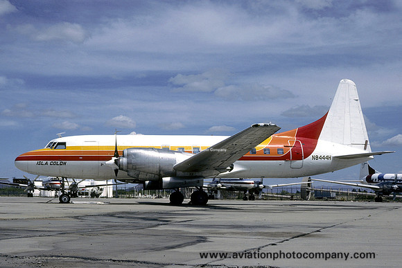 Isla Colon Convair 580 N8444H (1987)