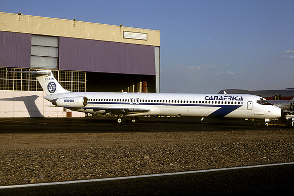 CTA Canafrica Transportes Aereos McDonnell Douglas MD-83 EC-ECN (1987)