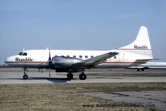 Republic Airlines Convair 580 N968N (1986)