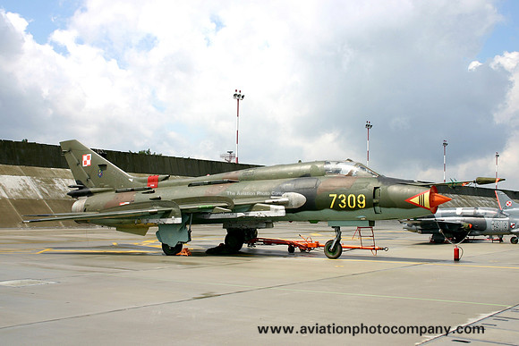 Polish Air Force 7 ELT Sukhoi Su-22M4 Fitter 7309 (2007)