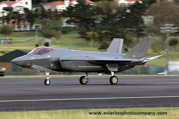 Israeli Air Force Lockheed F-35I 919 at Lajes (2018)