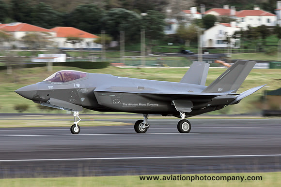 Israeli Air Force Lockheed F-35I 921 at Lajes (2018)