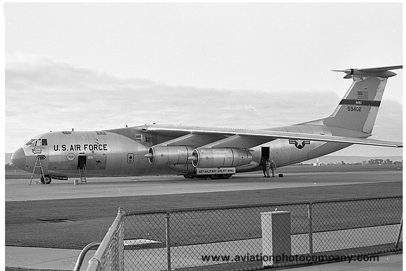 USAF 62 MAW Lockheed C-141A Starlifter 65-9402 (1968)