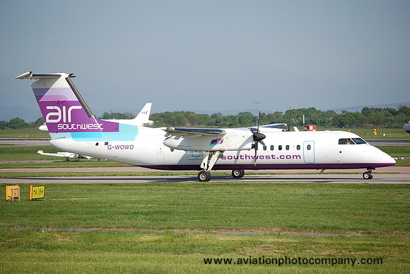 Air Southwest DHC-8-314 G-WOWD at Manchester (2007)