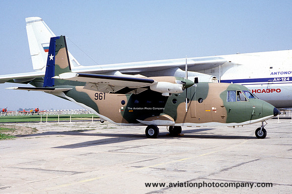 Chilean Air Force CASA C.212-200 961 (1994)