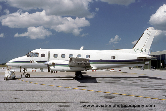 Muk Air Taxi Embraer Bandeirante OY-BHT (1986)