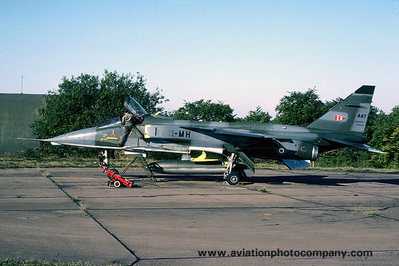 French Air Force EC2/11 Sepecat Jaguar A A87/11-MH (1978)