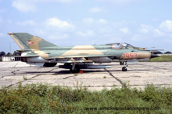 Hungarian Air Force Mikoyan MiG-21bis 1953 (1992)