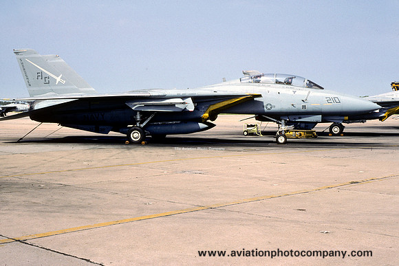 US Navy VF-32 Grumman F-14A Tomcat 161140/AC-210 (1991)